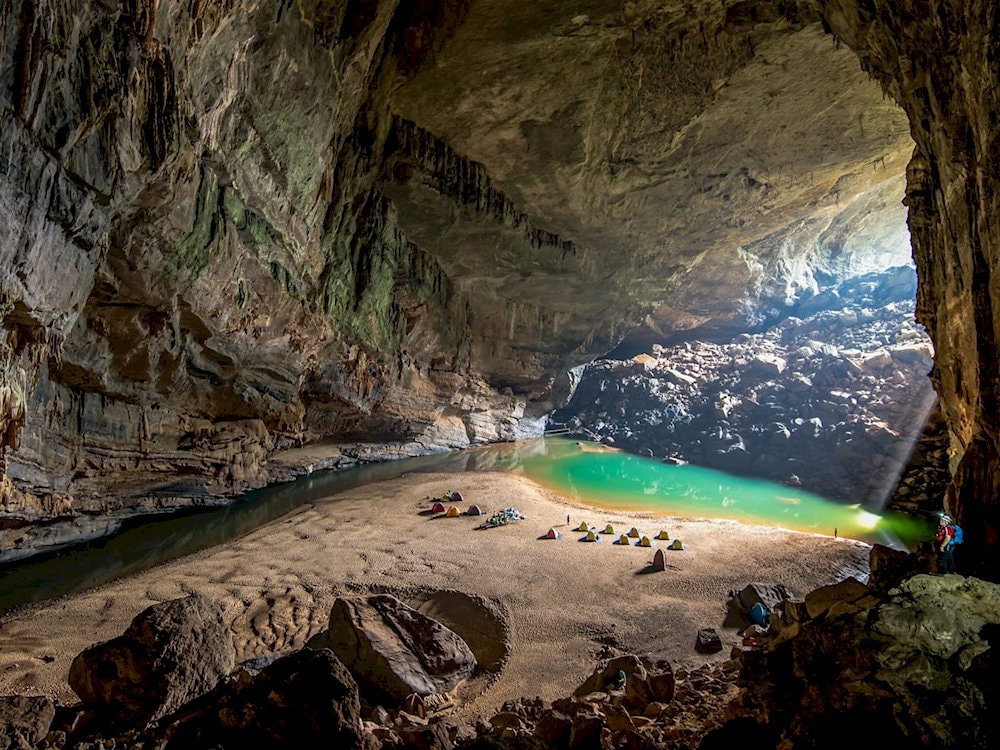 A natural masterpiece in the heart of Quang Binh